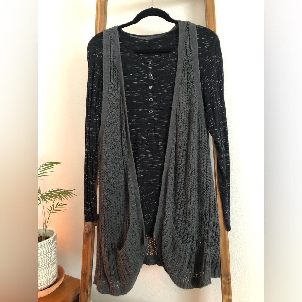 Knitted grey vest